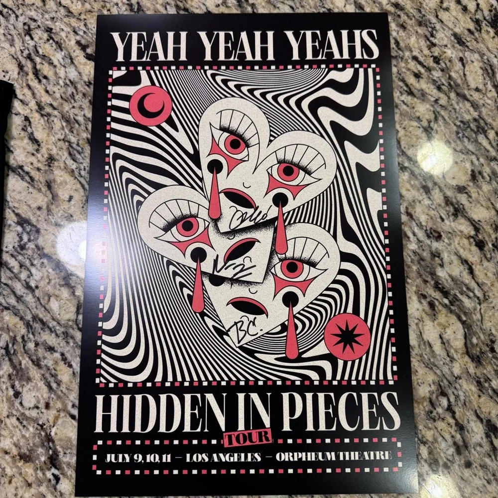 Yeah Yeah Yeahs | Media | Yeah Yeah Yeahs Vip Package Tour Tote Vip ...